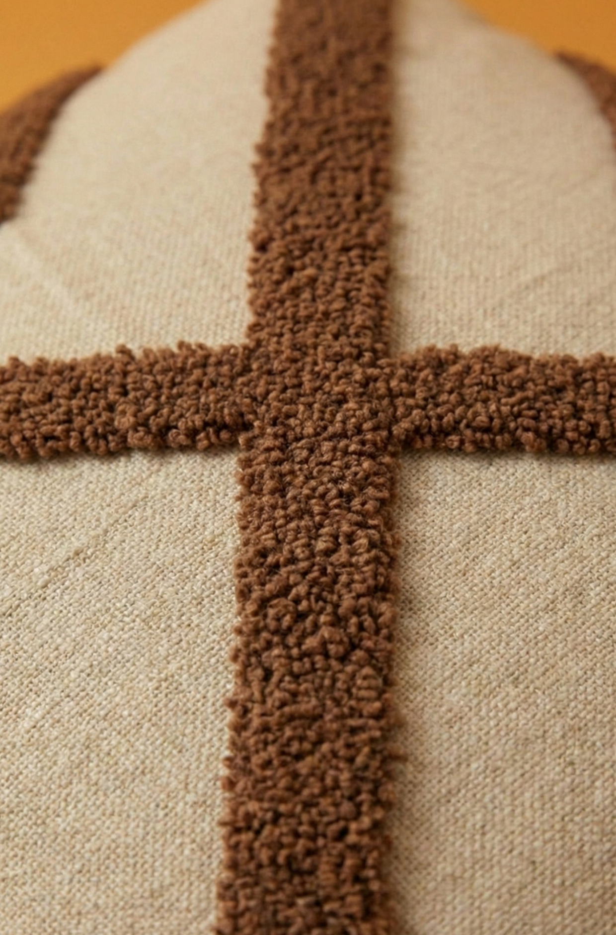 Nakış İşlemeli Kırlent Kılıfı - Geometrik Taba