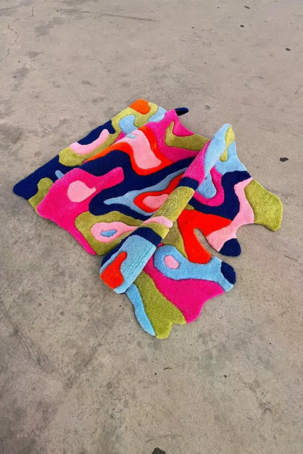 El Yapımı Renkli Vulva Desenli Tufting Halı