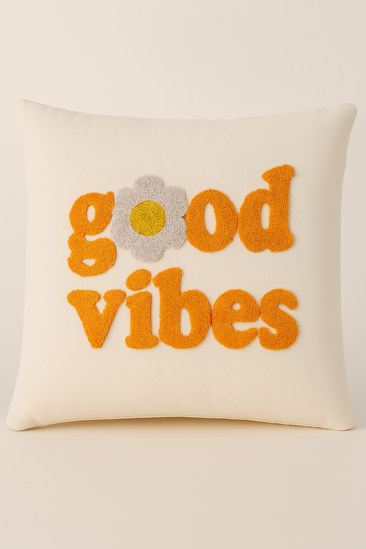 Good Vibes Yazılı Desenli Punch Kırlent Yastık Kılıfı