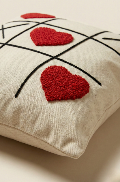 Sevgililer Günü Nakış İşlemeli Kırlent Kılıfı - Dama Kırmızı