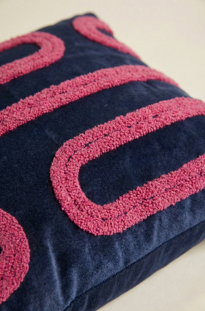 Nakış İşlemeli Kırlent Kılıfı - Geometrik Lacivert