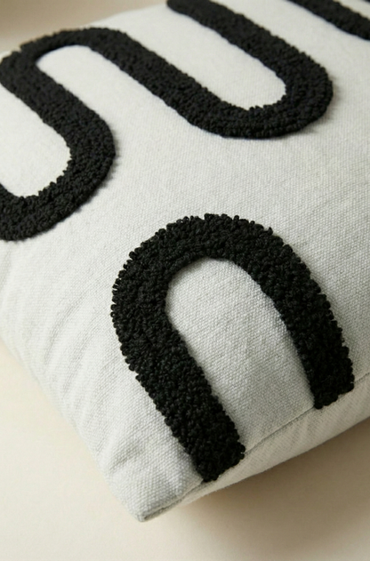 Nakış İşlemeli Kırlent Kılıfı - Geometrik Gri