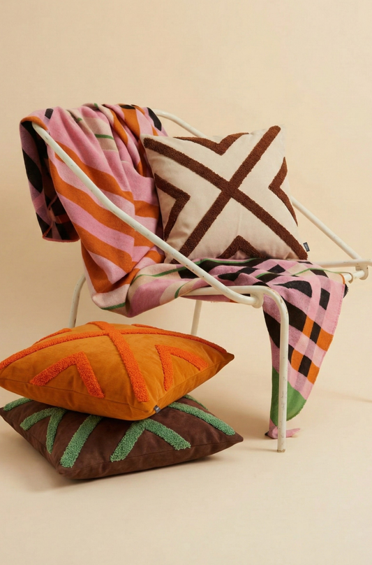 Nakış İşlemeli Kırlent Kılıfı - Geometrik Yeşil